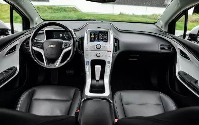 CHEVROLET Volt 