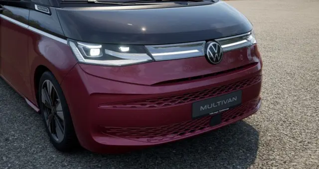 VOLKSWAGEN Multivan 
