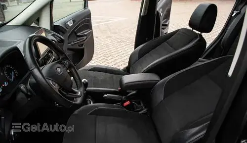 FORD EcoSport 