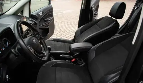 FORD EcoSport 