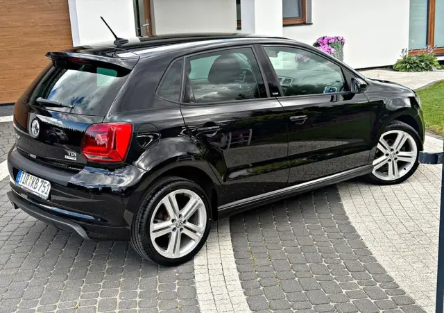 VOLKSWAGEN Polo 1.4 TDI Blue Motion Technology Allstar