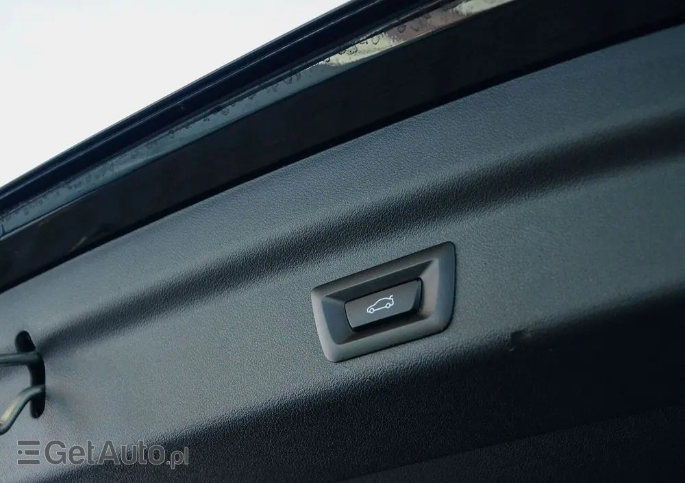 BMW IX1 XDrive30 66.5kWh