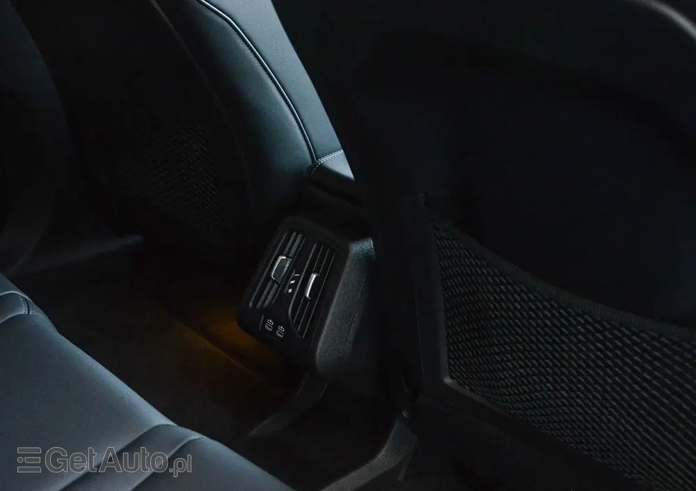 BMW IX1 XDrive30 66.5kWh