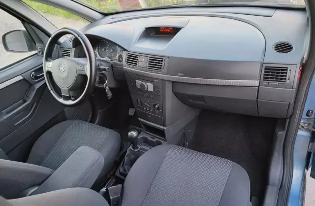 OPEL Meriva 