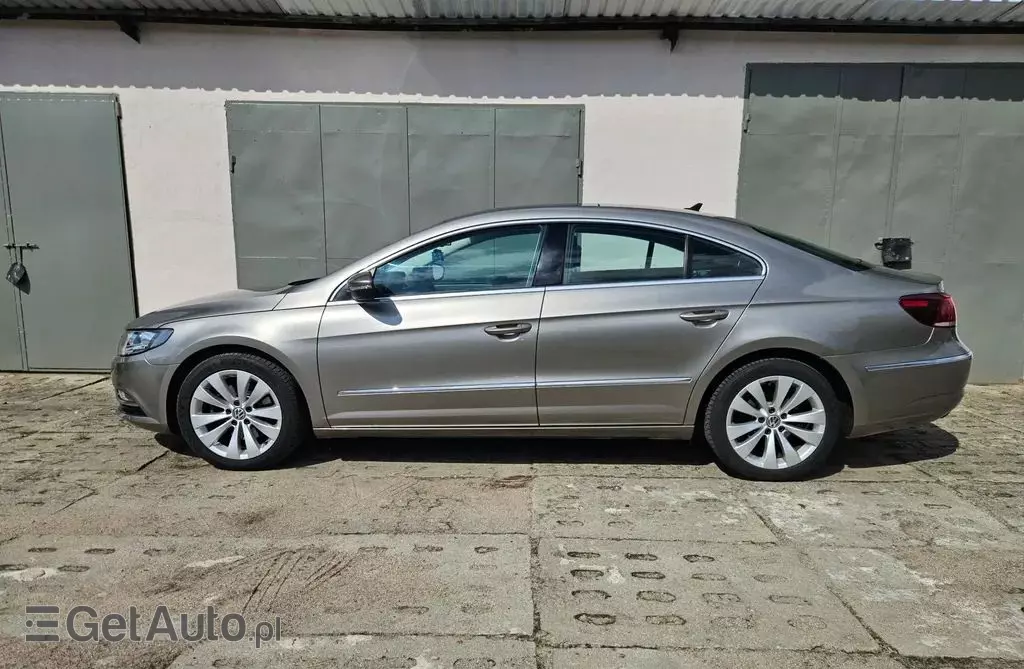 VOLKSWAGEN Passat CC 1.8 TSI (160 KM)