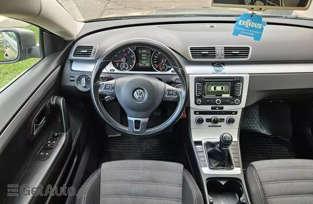 VOLKSWAGEN Passat CC 1.8 TSI (160 KM)