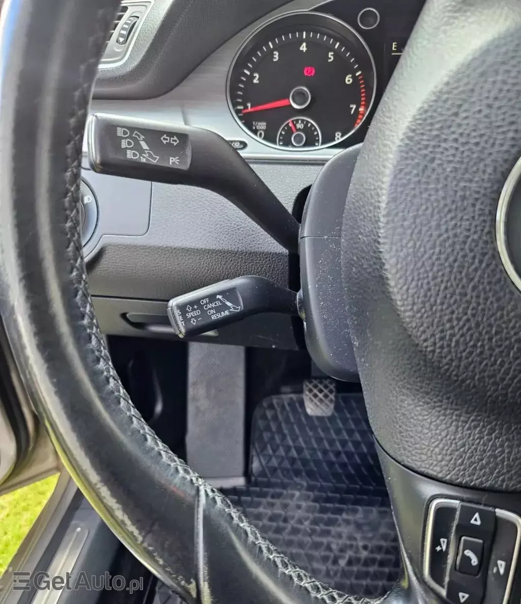 VOLKSWAGEN Passat CC 1.8 TSI (160 KM)