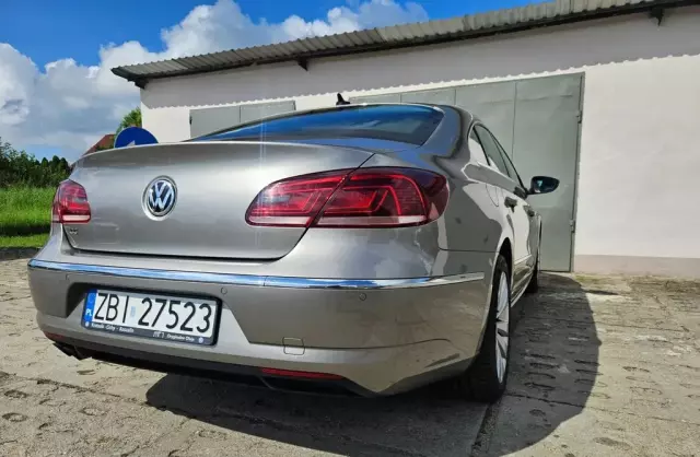 VOLKSWAGEN Passat CC 1.8 TSI (160 KM)