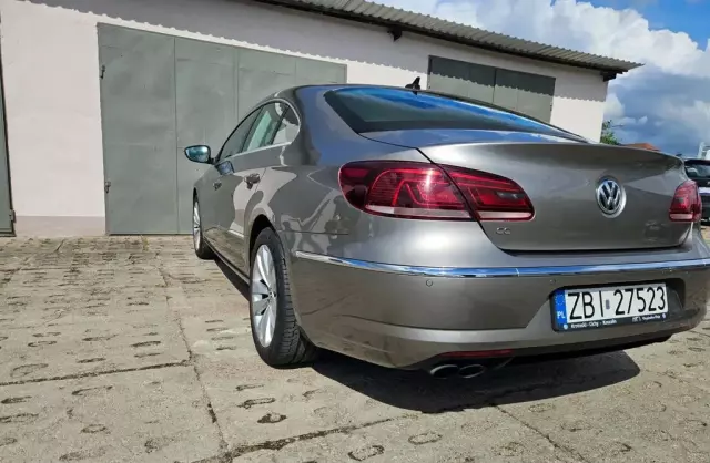 VOLKSWAGEN Passat CC 1.8 TSI (160 KM)