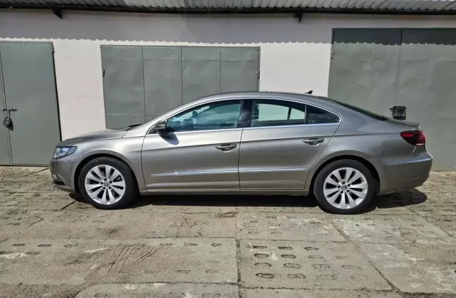 VOLKSWAGEN Passat CC 1.8 TSI (160 KM)
