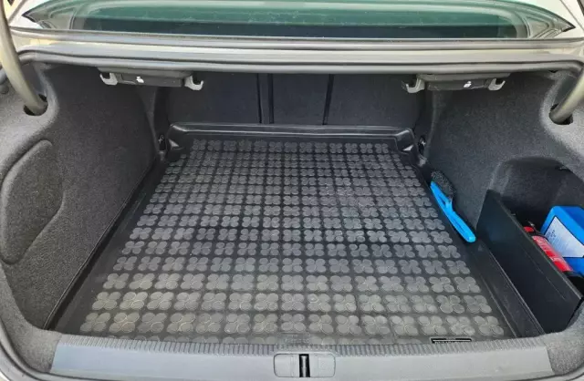 VOLKSWAGEN Passat CC 1.8 TSI (160 KM)