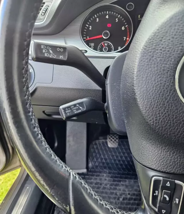 VOLKSWAGEN Passat CC 1.8 TSI (160 KM)