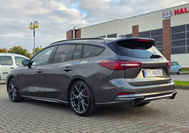 FORD Focus 2.3 EcoBoost ST X