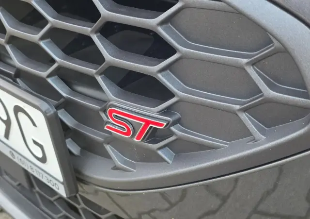 FORD Focus 2.3 EcoBoost ST X