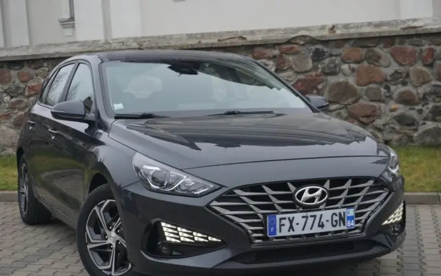 HYUNDAI I30 1.6 CRDI Select