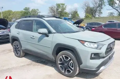 TOYOTA Rav 4 