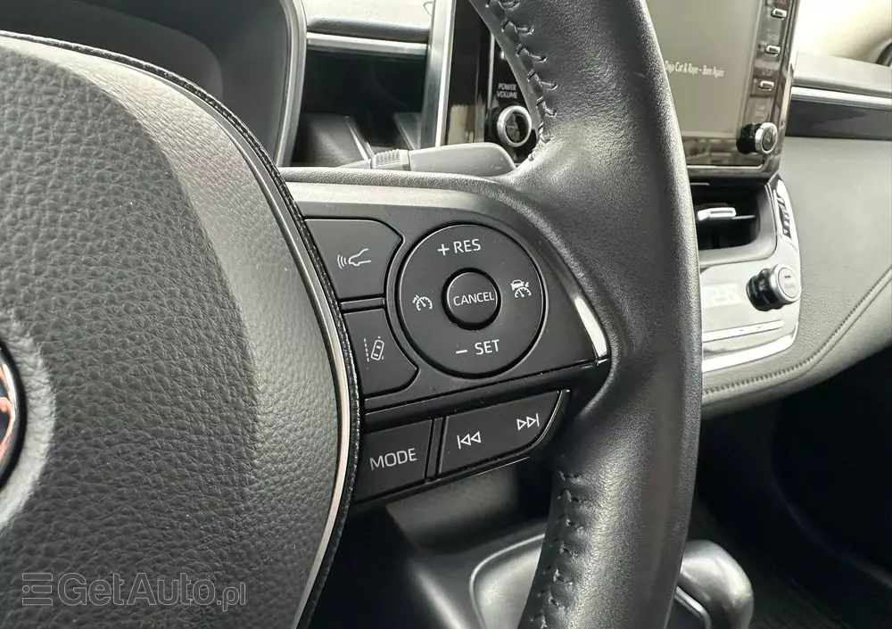 TOYOTA Corolla 1.8 Hybrid Comfort