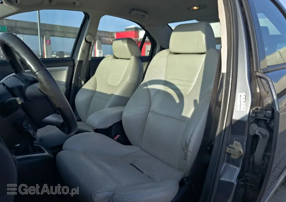 FORD Mondeo V6 ST 220