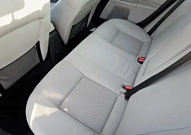 FORD Mondeo V6 ST 220