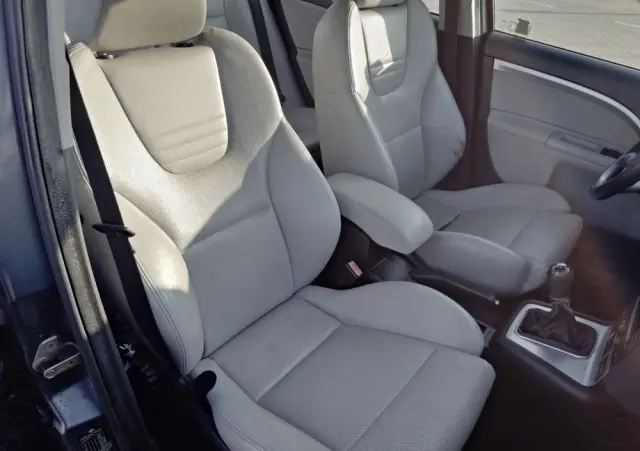 FORD Mondeo V6 ST 220