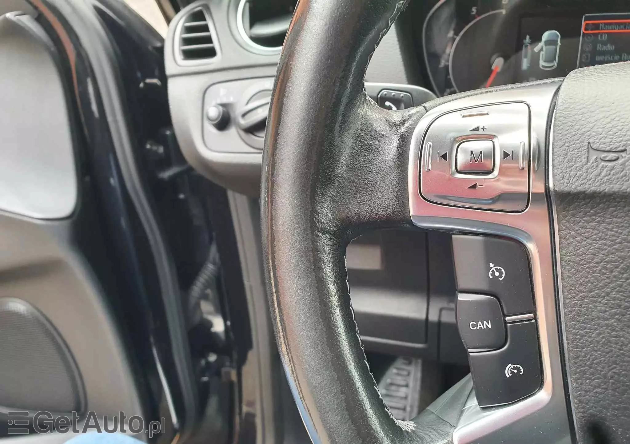 FORD S-Max 2.0 TDCi DPF Titanium