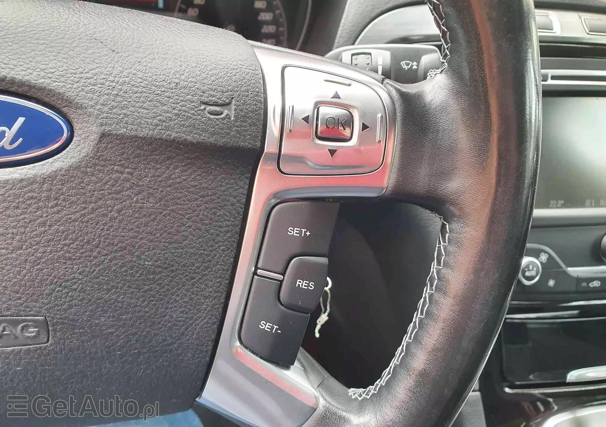 FORD S-Max 2.0 TDCi DPF Titanium