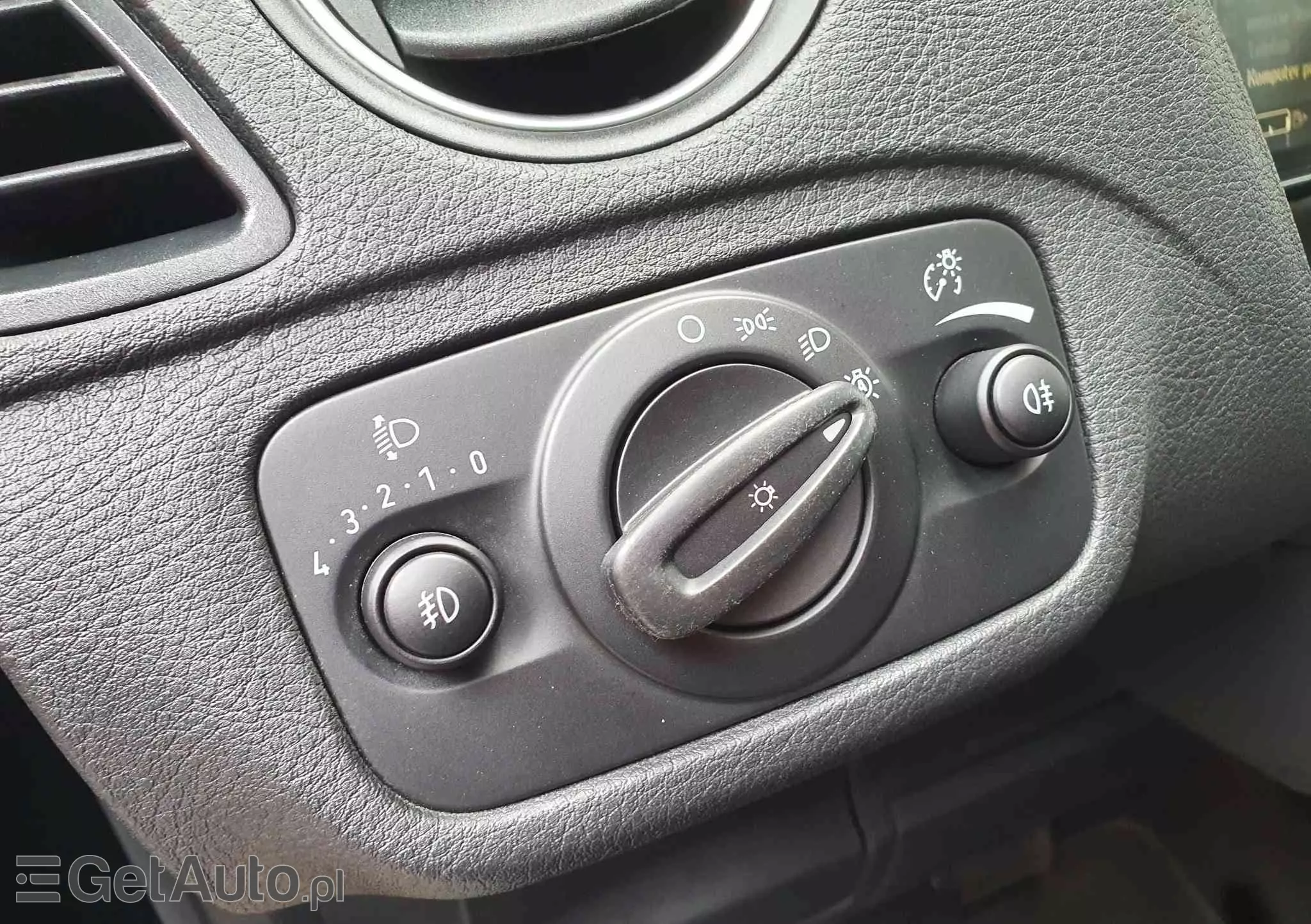 FORD S-Max 2.0 TDCi DPF Titanium