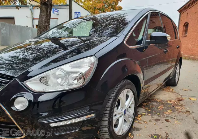 FORD S-Max 2.0 TDCi DPF Titanium