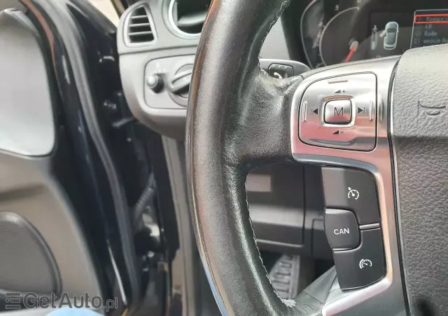 FORD S-Max 2.0 TDCi DPF Titanium