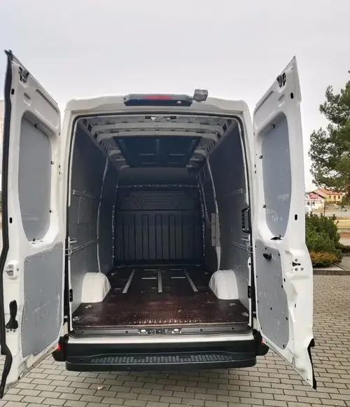 IVECO DAILY 