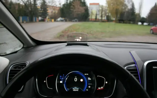 RENAULT Espace Energy dCi 160 EDC Initiale Paris