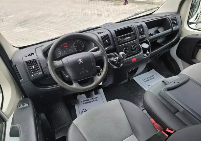 PEUGEOT Boxer 