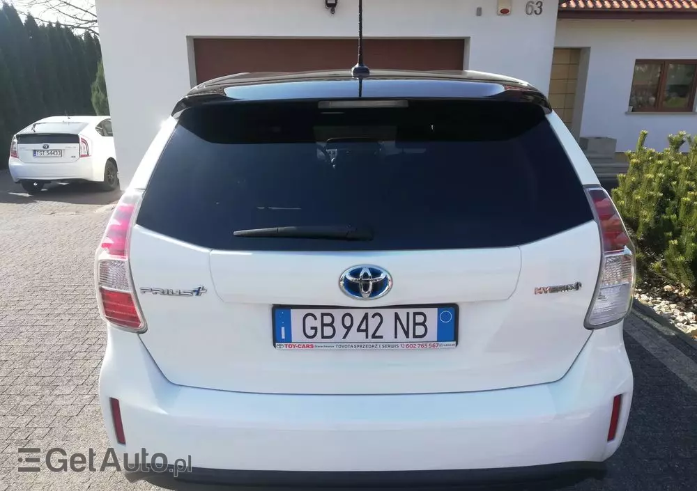 TOYOTA Prius+ 