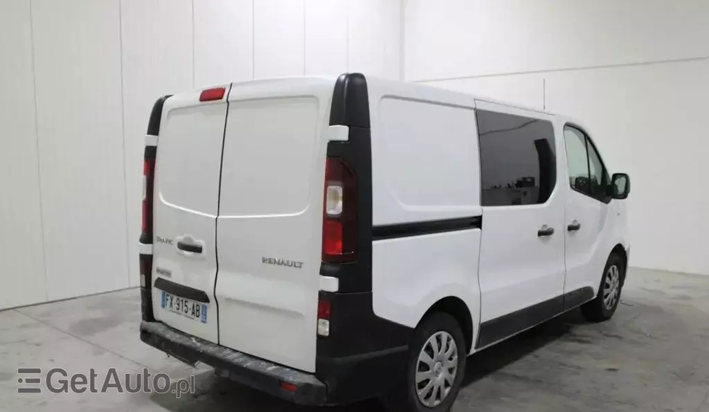 RENAULT Trafic 