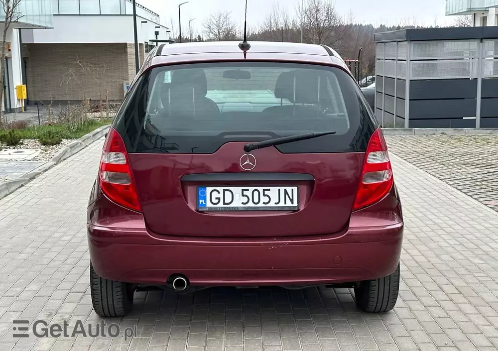 MERCEDES-BENZ Klasa A 180 CDI Classic