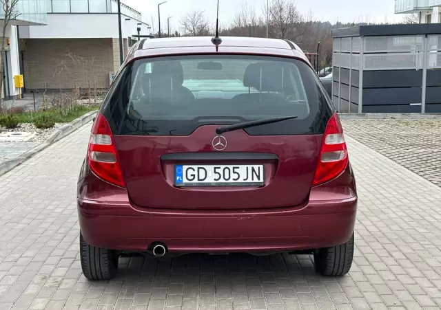 MERCEDES-BENZ Klasa A 180 CDI Classic