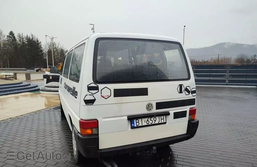 VOLKSWAGEN TRANSPORTER 