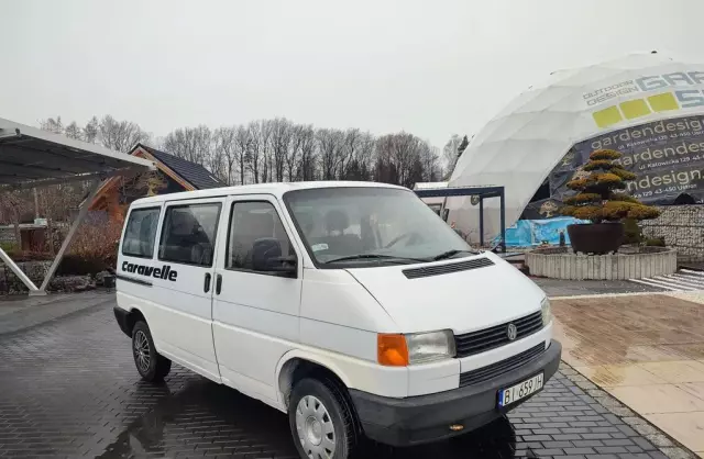 VOLKSWAGEN TRANSPORTER 