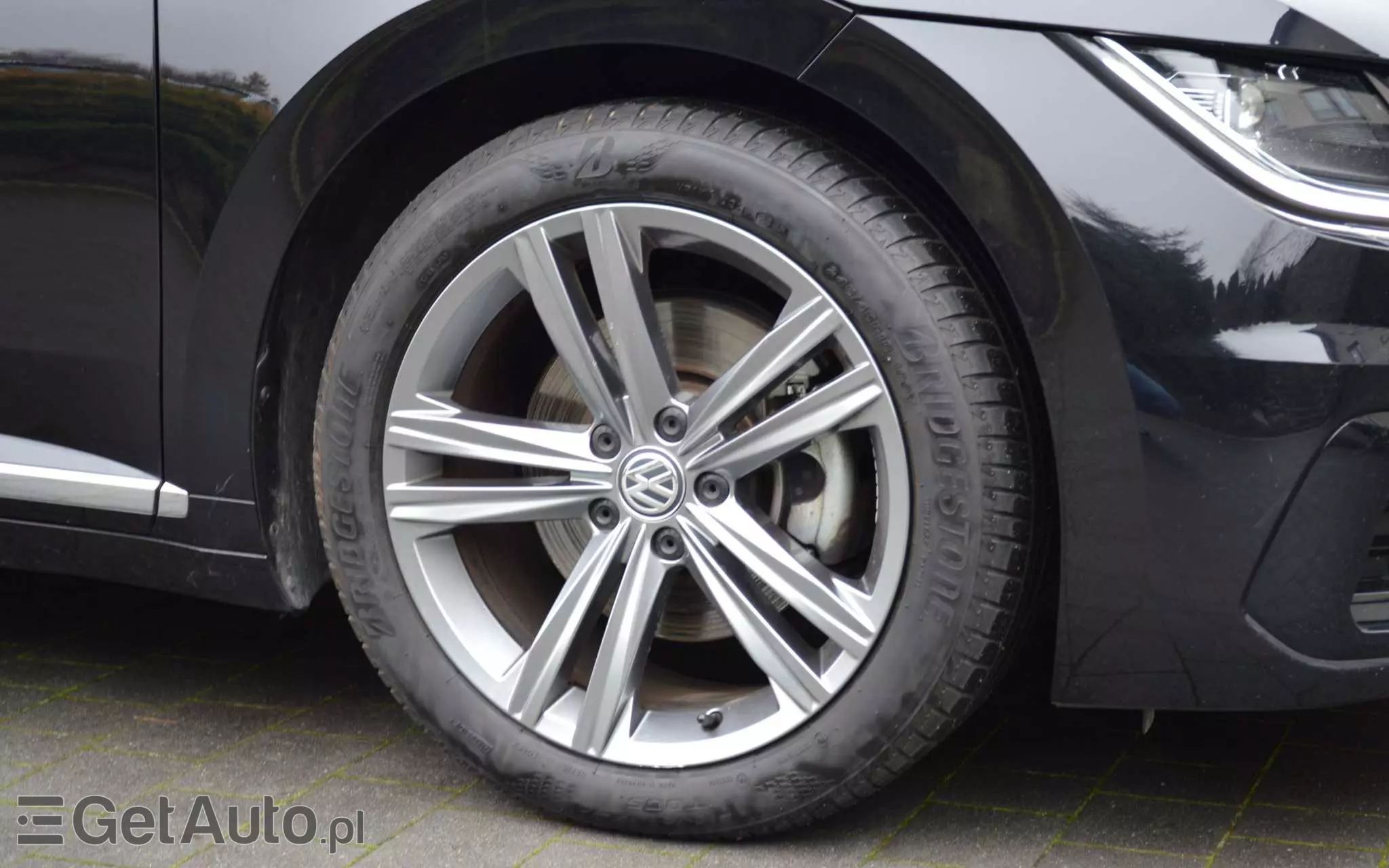 VOLKSWAGEN Arteon 2.0 TSI DSG R-Line Edition