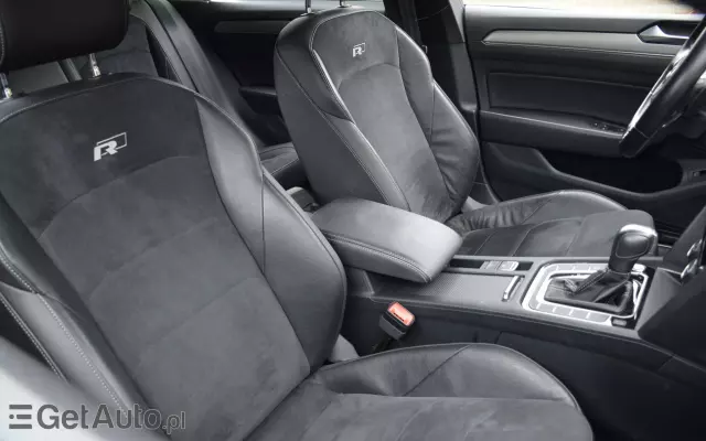 VOLKSWAGEN Arteon 2.0 TSI DSG R-Line Edition