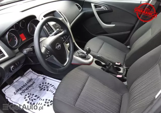 OPEL Astra 1.4 Turbo Design Edition