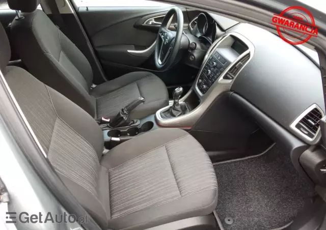 OPEL Astra 1.4 Turbo Design Edition