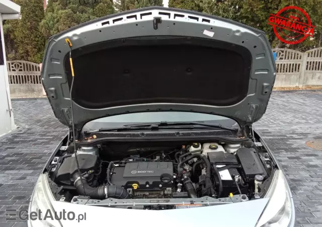 OPEL Astra 1.4 Turbo Design Edition