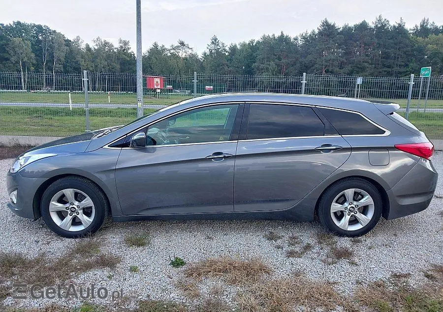HYUNDAI I40 2.0 Premium