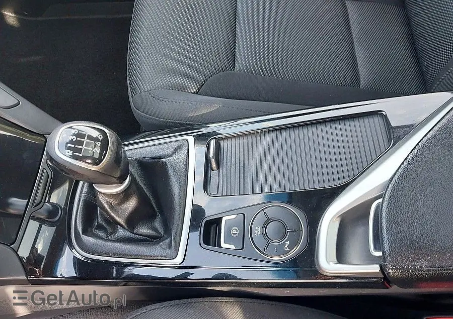 HYUNDAI I40 2.0 Premium