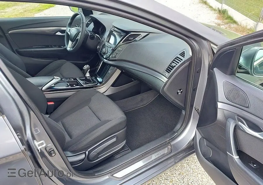 HYUNDAI I40 2.0 Premium