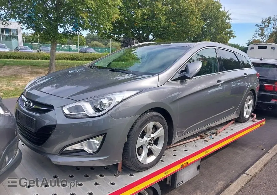 HYUNDAI I40 2.0 Premium