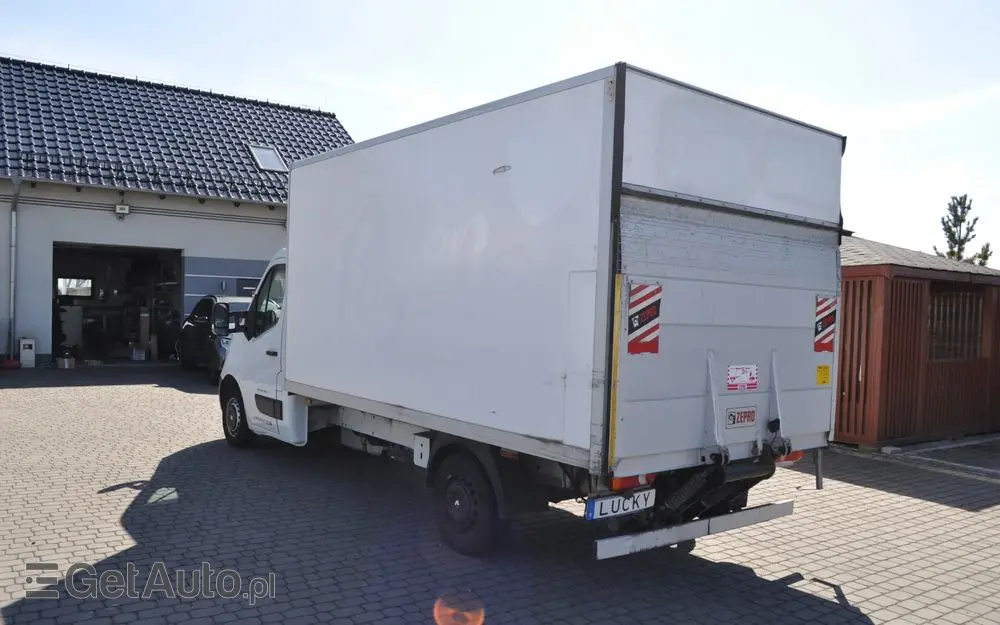 RENAULT Master  WEBASTO Winda Izoterma 170km Poduszki Grzany Kontener 