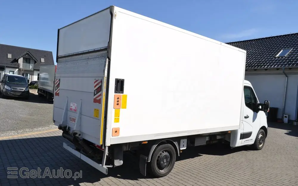 RENAULT Master  WEBASTO Winda Izoterma 170km Poduszki Grzany Kontener 