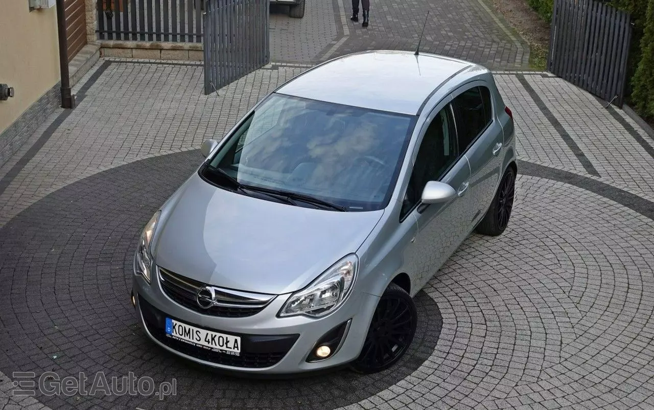 OPEL Corsa 